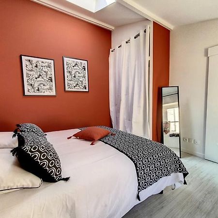 Bienvenue A La Tatoo Room Bourgoin-Jallieu Buitenkant foto